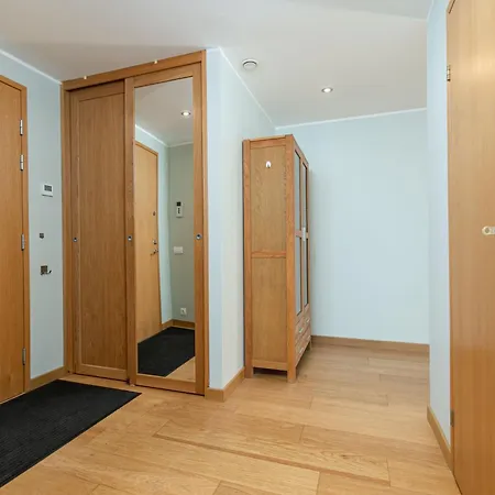 Korter 3-bedroom With Sauna And Balcony Tallinn