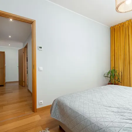 3-bedroom With Sauna And Balcony Korter