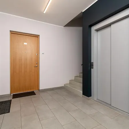 3-bedroom With Sauna And Balcony Tallin